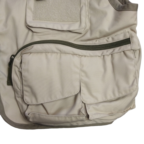 Cabela's Copper River Fly Fishing Vest  Size L - Picture 6 of 14